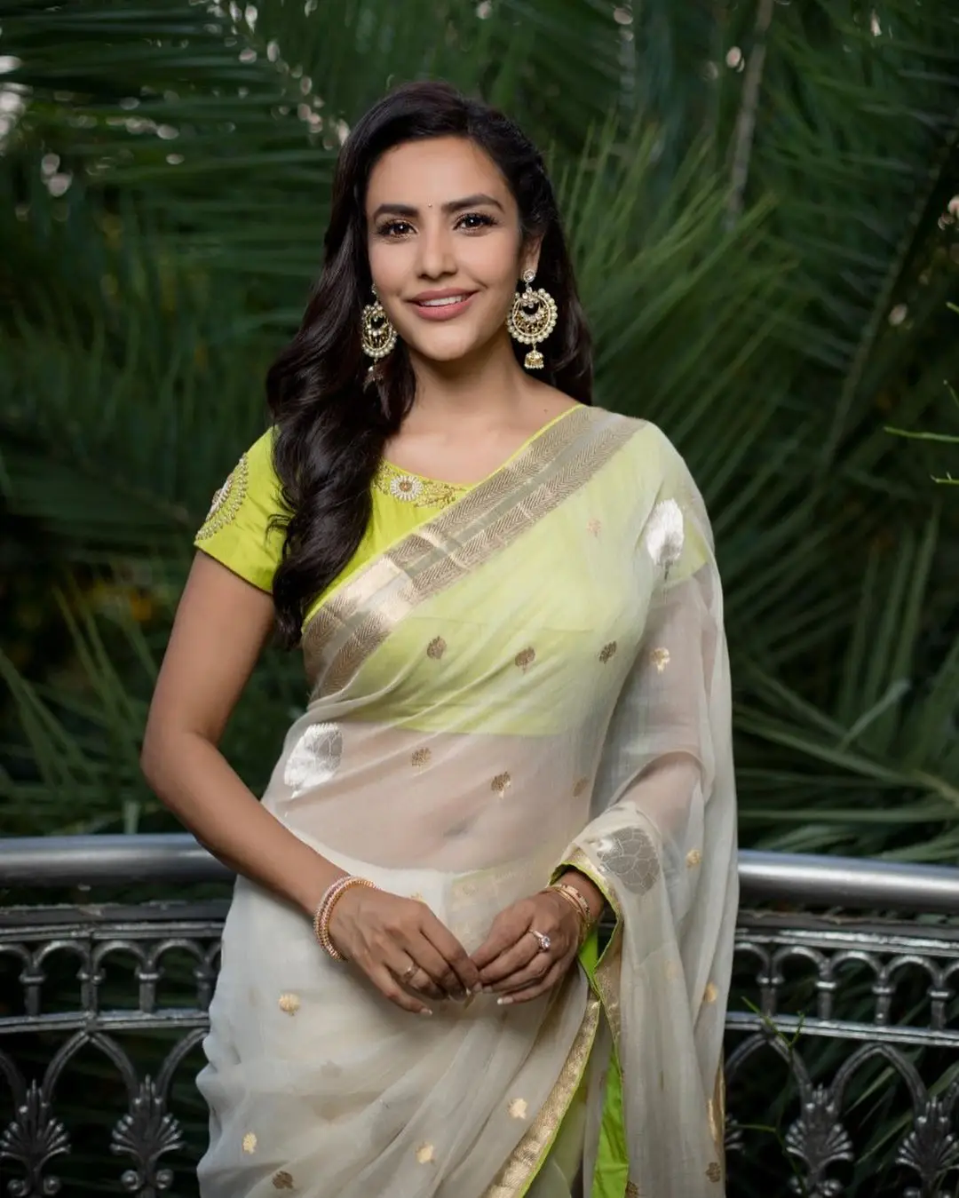 Actress Priya Anand Images in Green Color Saree Sleeveless Blouse